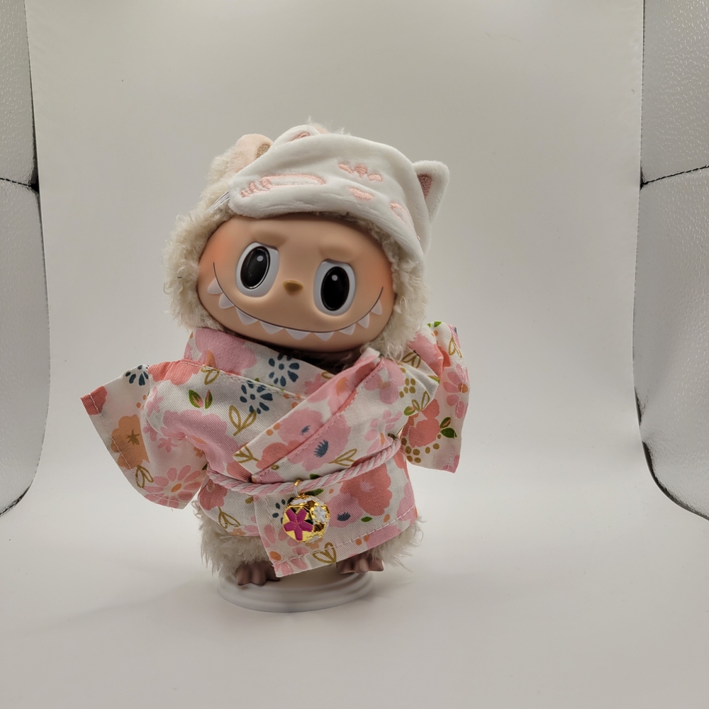 17cm Doll  Pink Floral Kimoni Outfi. Clothing Only No Doll.